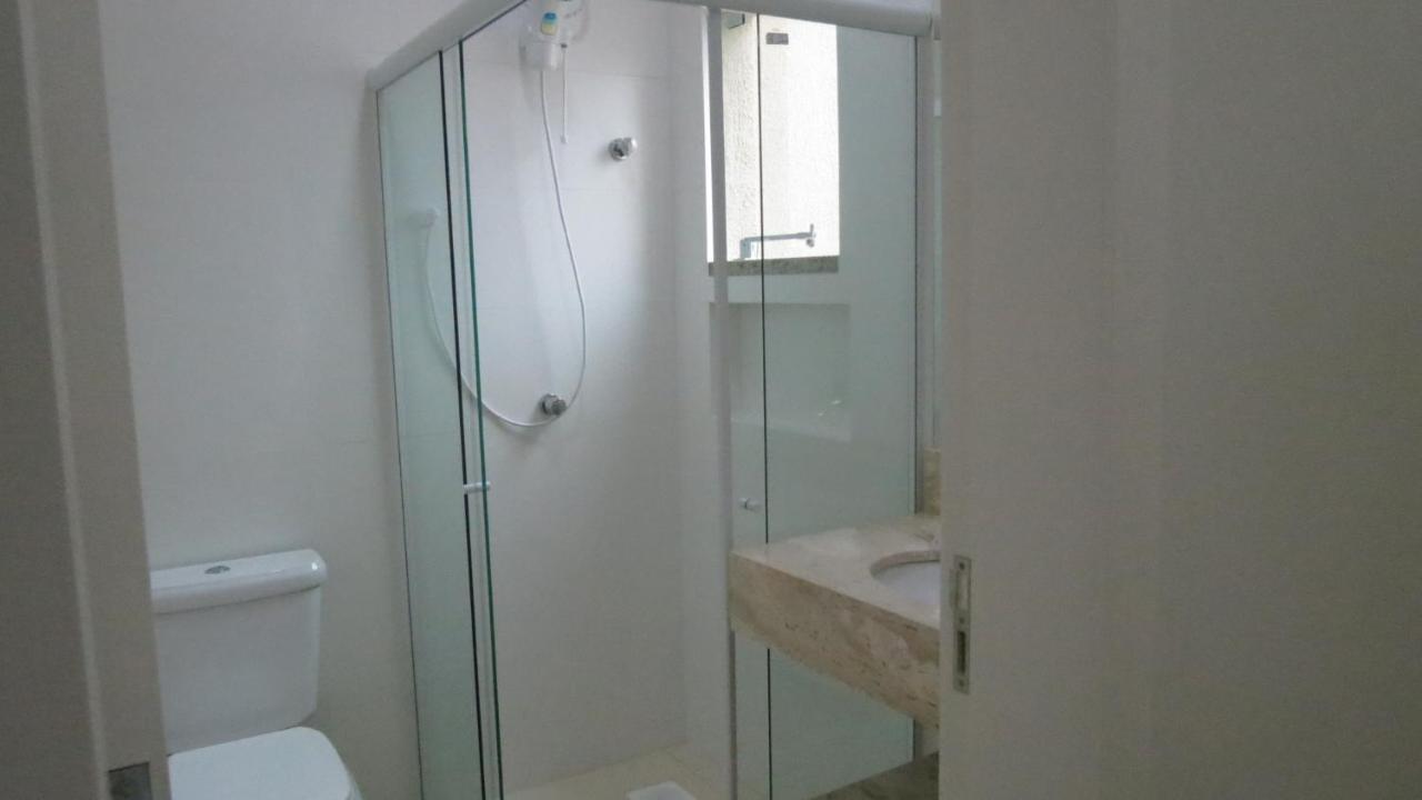 Casas Para Locacao Em Бомбиньяс Экстерьер фото